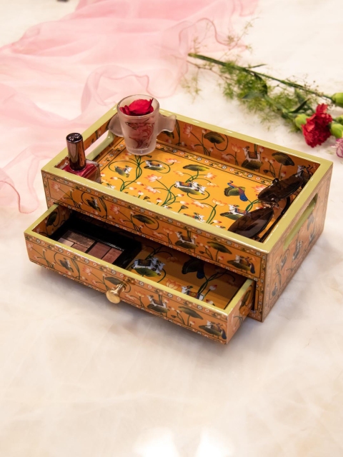 

Tistabene Yellow & Green Printed Handcrafted Mayurdhen Organizer With Single Drawer