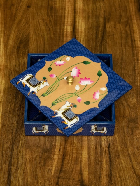 

Tistabene Blue & Beige Printed Handcrafted Panchranga Designer Multi-Utility Box
