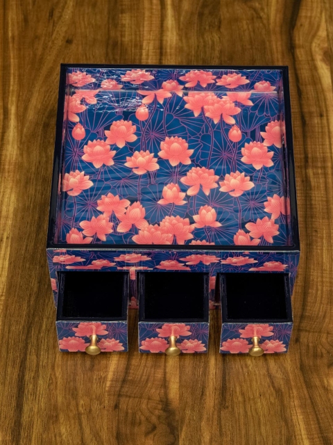 

Tistabene Blue & Pink Printed Handcrafted Kumudni Organizer With Three Drawers