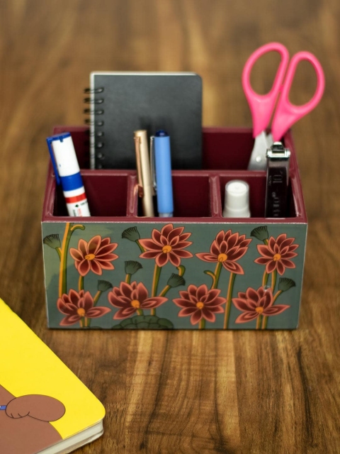 

Tistabene Green & Pink Printed Handcrafted Kamal Talai Penholder & Cutlery Organizer