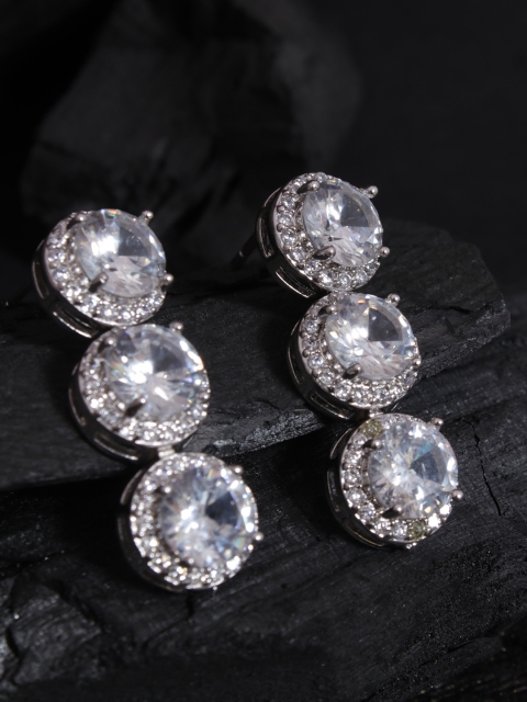 

justpeachy Silver-Plated Contemporary Drop Earrings