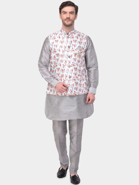 

SG LEMAN Men Grey Melange & White Solid Kurta with Trousers & Nehru Jacket