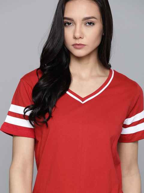 

Harvard Women Red Solid V-Neck Pure Cotton T-shirt