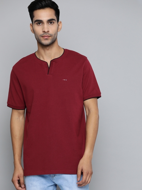 

Harvard Men Maroon Solid Round Neck Antimicrobial Pure Cotton T-shirt