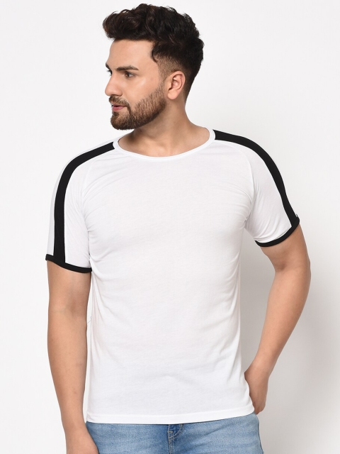 

Rigo Men White Solid Round Neck T-shirt