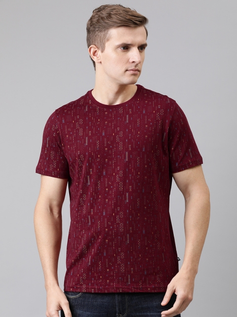 

Turtle Men Maroon & Blue Slim Fit Printed Round Neck T-shirt