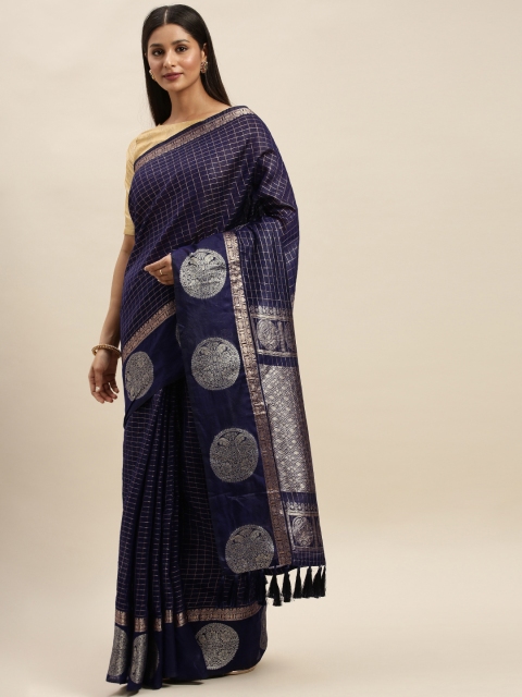 

VASTRANAND Navy Blue & Gold-Toned Silk Blend Checked Banarasi Saree