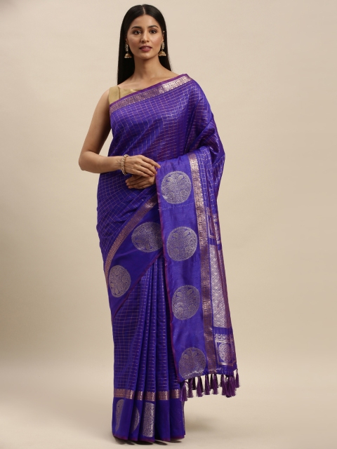 

VASTRANAND Purple & Silver-Toned Silk Blend Checked Banarasi Saree