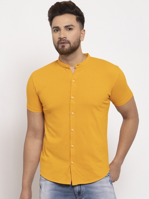

WILD WEST Men Mustard Regular Fit Solid Casual Shirt