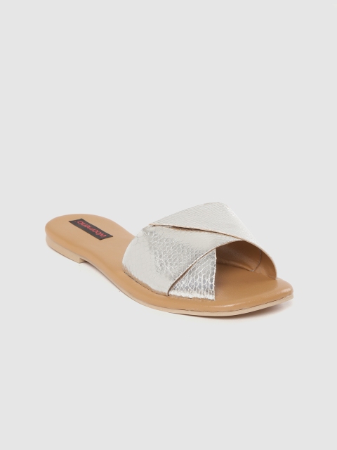 

Woomenia Women Silver-Toned Snakeskin Textured Open Toe Flats