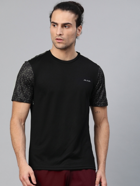 

Alcis Men Black Solid Round Neck T-shirt