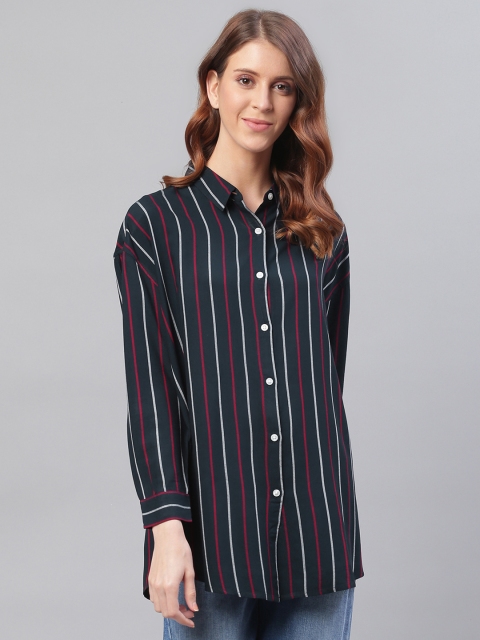 

Bhaane Women Navy Blue & Red Regular Fit Striped Longline Casual Shirt