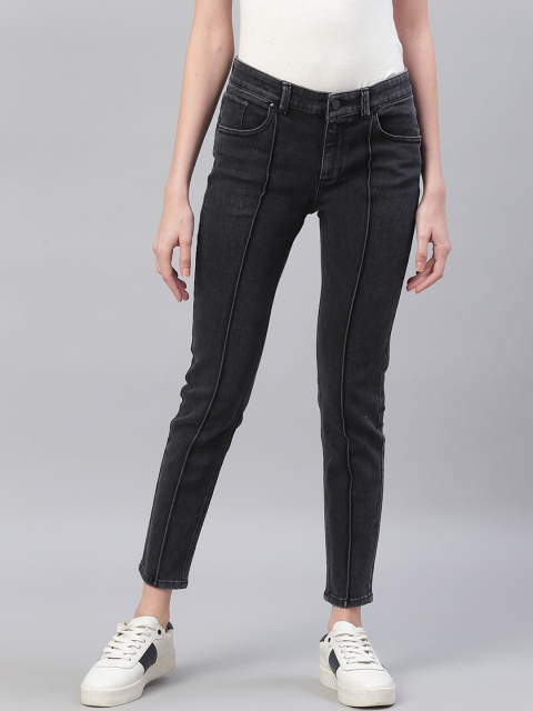 

Bhaane Women Black Slim Fit Mid-Rise Clean Look Cropped Stretchable Jeans