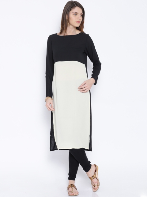 

Vishudh Off-White & Black Kurta
