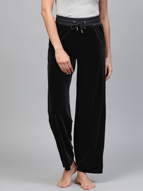 

Marks & Spencer Women Black Velvet Finish Solid Lounge Pants