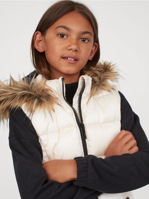 

H&M Girls White Hooded Puffer Gilet