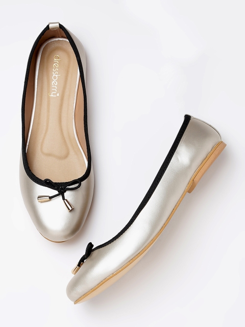 

DressBerry Women Muted Gold-Toned Ballerinas