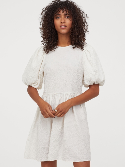 

H&M Women White Solid Puff-Sleeved Dress