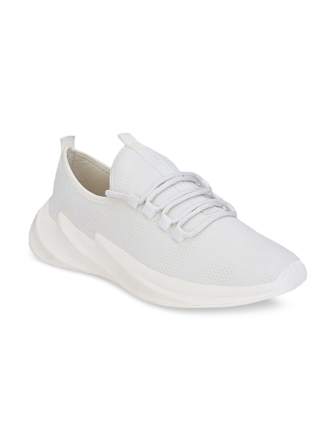 

Mactree Men White Textile Walking Shoes