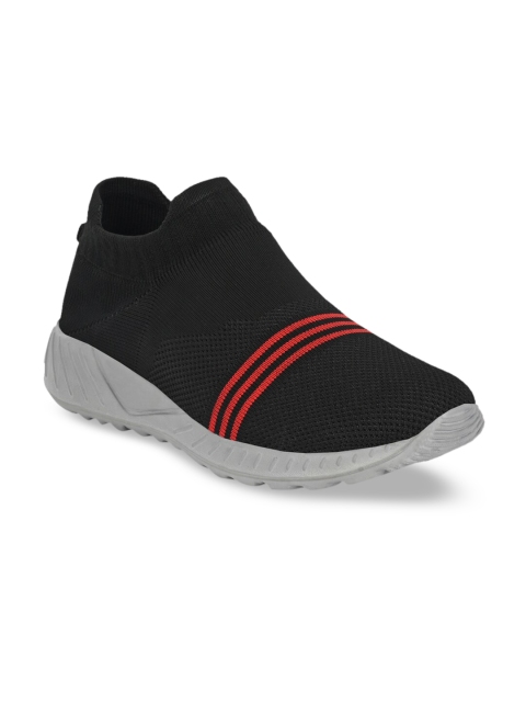 

Mactree Men Black Textile Walking Shoes