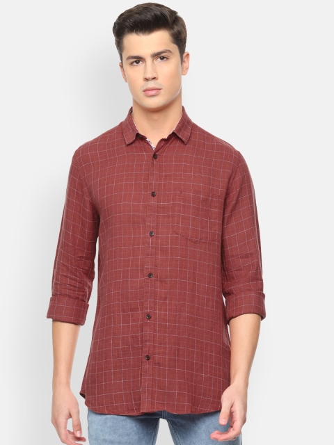 

Van Heusen Sport Men Maroon & White Slim Fit Checked Casual Shirt