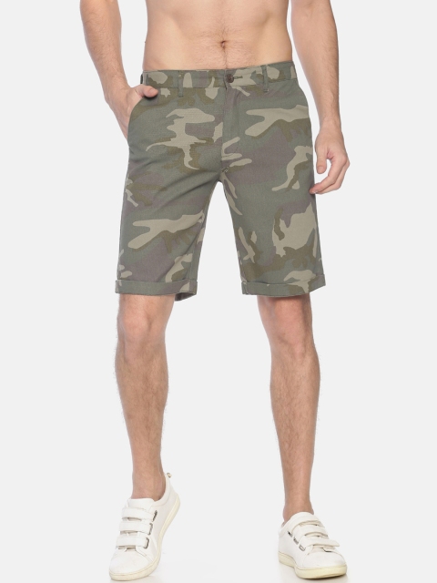 

IVOC Men Olive Green & Grey Camouflage Printed Slim Fit Regular Shorts