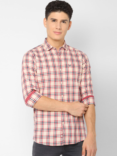 

Solly Jeans Co. Men Beige & Red Regular Fit Checked Casual Shirt