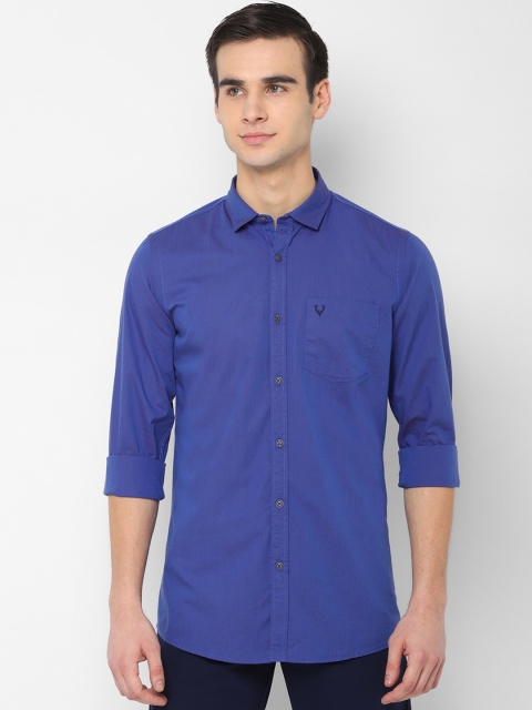 

Solly Jeans Co. Men Blue Regular Fit Solid Casual Shirt