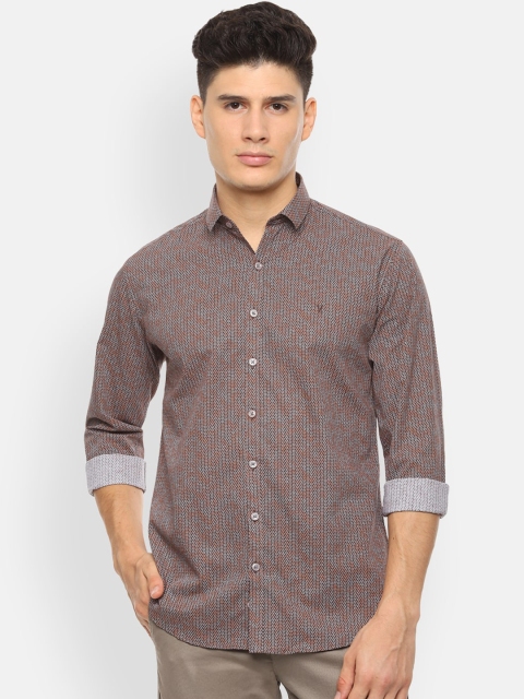 

V Dot Men Brown Slim Fit Printed Casual Shirt