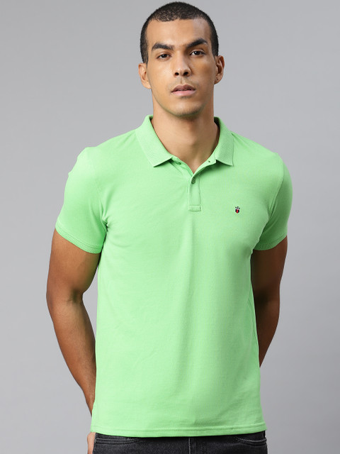 

Louis Philippe Sport Men Green Solid Polo Collar T-shirt