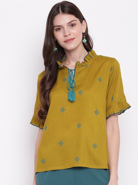

Mayra Women Green Self Design Boxy Top