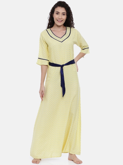 

GOLDSTROMS Yellow Solid Nightdress