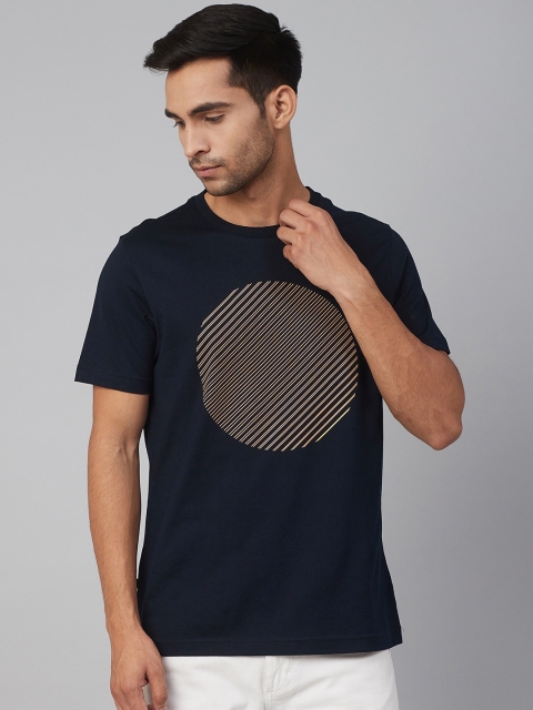 

Marks Spencer Men Navy Blue Peach-Coloured Printed Round Neck Pure Cotton T-shirt