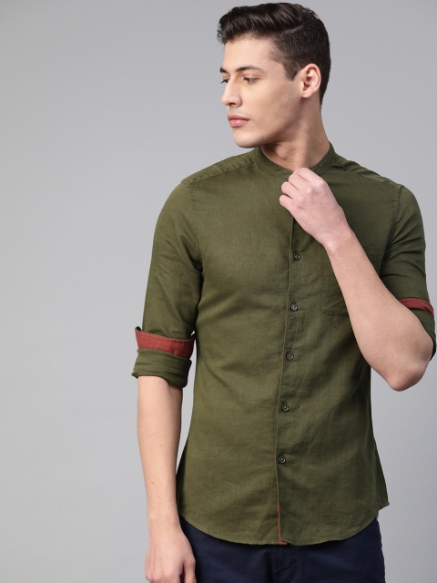 

Marks & Spencer Men Olive Green Easy Iron Slim Fit Solid Casual Shirt