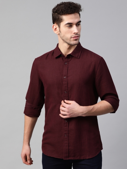 

Marks & Spencer Men Burgundy Regular Fit Solid Casual Shirt