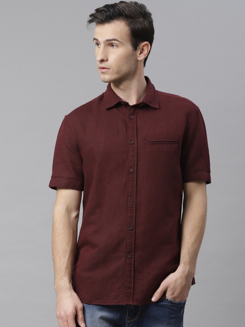 

Marks & Spencer Men Burgundy Regular Fit Solid Casual Shirt