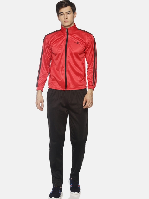 

HPS Sports Men Red & Black Solid Tracksuit