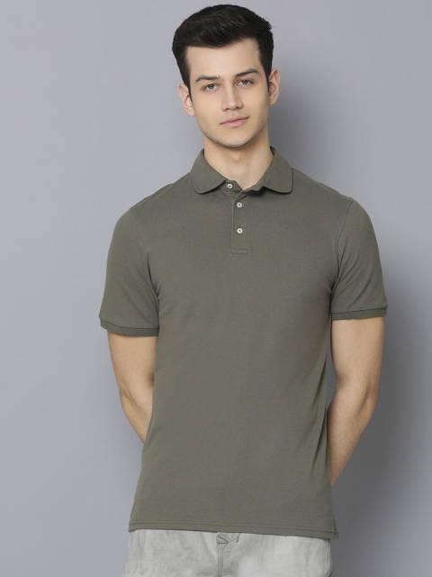 

Bruun & Stengade Men Olive Green Solid Polo Collar T-shirt