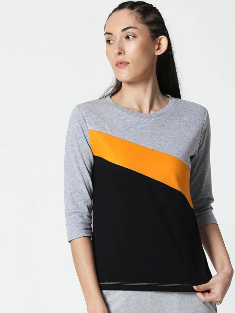 

Bewakoof Women Black & Grey Colourblocked Round Neck T-shirt