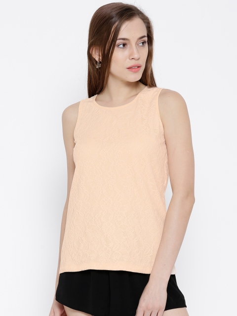 

Vero Moda Peach-Coloured Lace Top