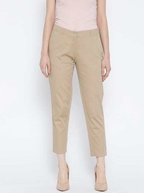 

Vero Moda Women Beige Solid Flat-Front Trousers