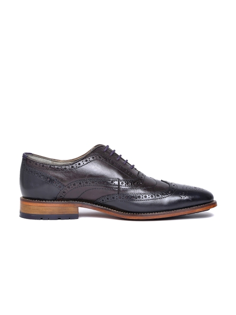 

Clarks Men Brown & Black Leather Brogues