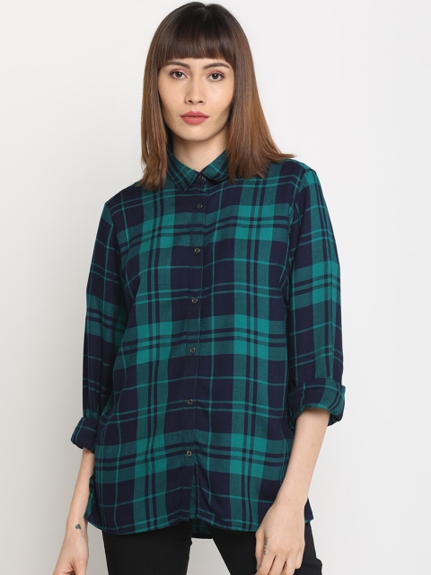 

Pepe Jeans Women Navy Blue & Green Regular Fit Checked Casual Shirt