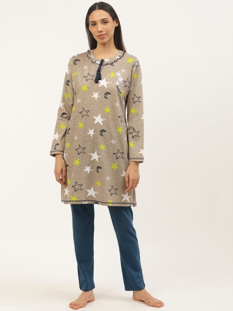 

Sweet Dreams Women Beige & Navy Blue Star & Moon Print Night suit