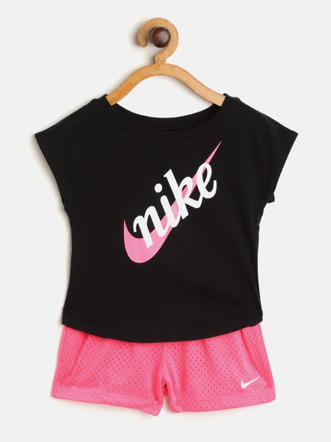 

Nike Girls Black & Pink Script Futura T-shirt With Shorts