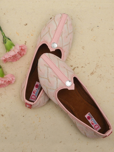 

DChica Girls Pink Printed Ballerinas