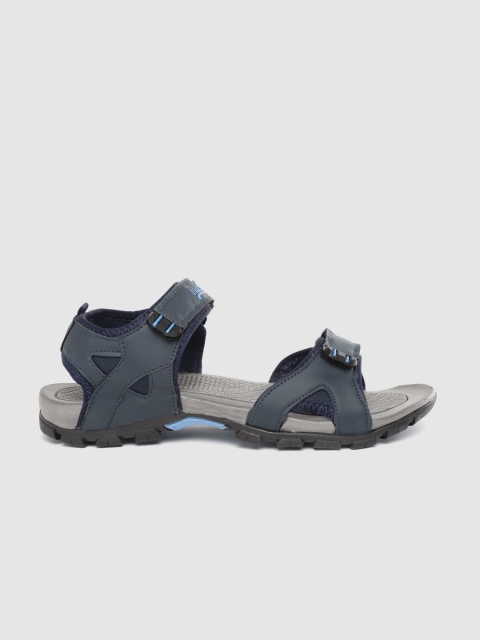 

Roadster Men Navy Solid Sports Sandals, Navy blue