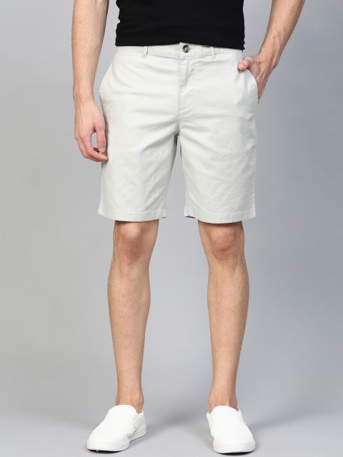 

Mast & Harbour Men Off-White Self-Checked Regular Fit Shorts