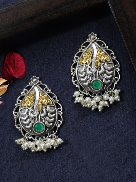 

Rubans Silver-Plated & Green Leaf Shaped Studs