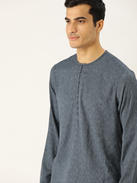 

House of Pataudi Men Blue Solid Straight Kurta